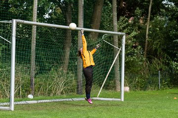 Bild 17 - Frauen SV Neuenbrook/Rethwisch - SG Ratekau Strand 08 : Ergebnis: 0:3